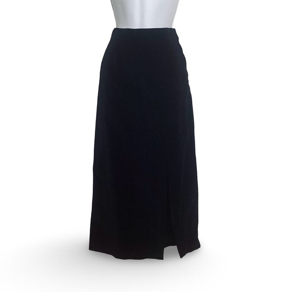 Chaus Velvet Front Slit Skirt